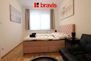 Pronájem bytu 2+kk, Slavkov u Brna, novostavba, zařízené, garážové stání, výborná dostupnost do Brna, ul. Kaunicova