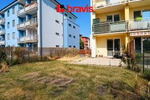 Pronájem bytu 3+kk, Šlapanice u Brna, ul. Brněnská Pole, terasa se zahrádkou, garážové stání