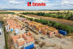 Prodej moderní, nízkoenergetické novostavby, byt 3+kk, 66,9m², Tuřany, terasa, možnost sklepa a parkování