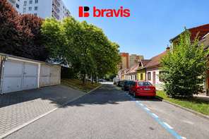 Pronájem bytu 1+1 35 m², Brno - Bohunice ul. Neužilova, balkon, vybavený