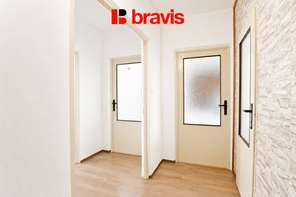 Pronájem bytu 3+1, Brno-Komín, ul. Urxova, lodžie, komora