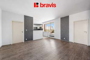 Výjimečný byt 4+kk se střešní terasou 50 m², ul. U Leskavy, Brno – Starý Lískovec, parkovací staní