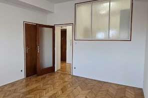 Pronájem slunného bytu 2+1, Brno-střed, ul. Milady Horákové, balkon, sklep, internet v ceně