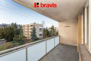 Prodej prostorného bytu určeného k rekonstrukci, 3+1, dvě lodžie, sklep, 110 m2, Brno-Komín