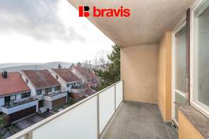 Prodej prostorného bytu určeného k rekonstrukci, 3+1, dvě lodžie, sklep, 110 m2, Brno-Komín