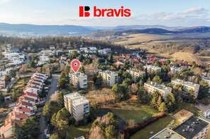 Prodej prostorného bytu určeného k rekonstrukci, 3+1, dvě lodžie, sklep, 110 m2, Brno-Komín