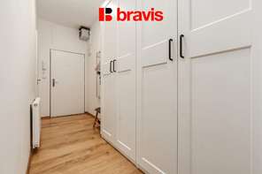 Prodej bytu 2+1, 61 m² s balkonem, Brno - Židenice, ulice Karáskovo náměstí