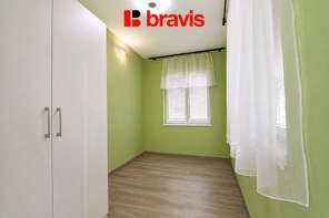 Pronájem bytu 2+kk na ulici Hraničky, Brno-Bohunice, zahrada, balkon, parkovací místo v ceně