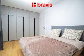 Pronájem bytu 2+kk, Pekárenský Dvůr, ul. Bratislavská, novostavba, garážové stání, balkon