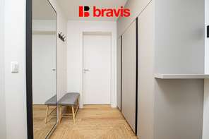 Pronájem bytu 2+kk, Pekárenský Dvůr, ul. Bratislavská, novostavba, garážové stání, balkon