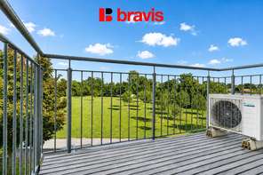Prodej bytu 1+kk, ul. Bernáčkova, Brno - Dolní Heršpice, garáž, sklep, komora, balkon, klimatizace, 60 m²