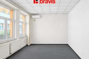 Pronájem klimatizované kanceláře 25 m², ulice Jedovnická, Brno-Líšeň