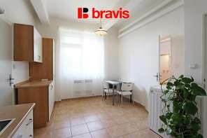 Pronájem bytu 1+1, ulice Lipová, Brno - Pisárky, zařízený