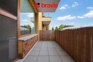 Pronájem bytu 3+kk, Brno - Starý Lískovec, ulice U Leskavy, šatna, částečně zařízený, balkon