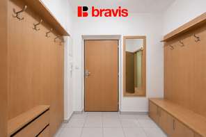 Pronájem bytu 3+kk, Brno - Starý Lískovec, ulice U Leskavy, šatna, částečně zařízený, balkon