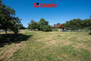 Prodej stavebního pozemku 1 854 m², Moravany
