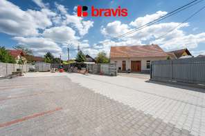 Pronájem moderní novostavby bytu 1+kk, Černovice: Charbulova, parkování v ceně, výhodna prvního nájemníka