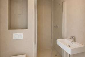 Pronájem moderní novostavby bytu 1+kk, Černovice: Charbulova, parkování v ceně, výhodna prvního nájemníka