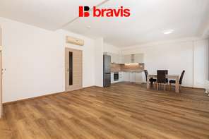 Pronájem krásného bytu 2+kk, 79m2, ulice Mezírka, Brno - střed, terasa, šatna, klimatizace, internet.