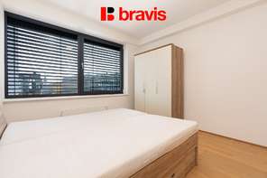 Pronájem krásného bytu 2+kk, 79m2, ulice Mezírka, Brno - střed, terasa, šatna, klimatizace, internet.