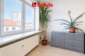 Pronájem kancelářských prostor, Brno - střed, ul. Mášova, vybavené, klimatizované