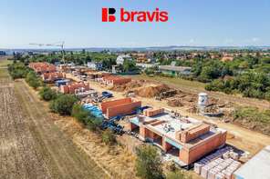 Prodej moderní, nízkoenergetické novostavby, byt 3+kk, 66,9 m², Tuřany, terasa, možnost sklepa a parkování