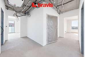 Prodej novostavby luxusního bytu 4+kk, 103,4 m², Horní Heršpice, terasa s dechberoucím výhledem 57,24 m², 2x parkování, sklep
