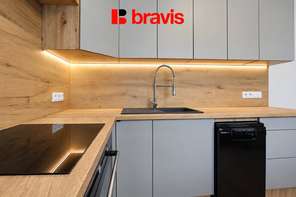 Pronájem bytu 2+1, Brno - Bystrc, ul. Kuršova, po rekonstrukci, balkon, sklep