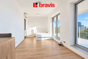 Pronájem částečně zařízeného moderního bytu 1+kk, rezidence NOVÉ SADY, ul. Fuchsova, novostavba, klimatizace, balkon, garážové stání