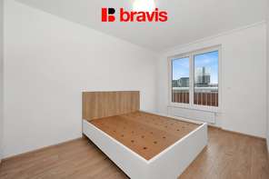 Pronájem bytu 3+kk, Palác Trnitá, balkon, sklep, garážové stání, naproti OC Vaňkovka
