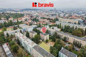 Prodej krásného bytu, klidná lokalita nedaleko centra, 2+1, 60 m², balkon, prostorná šatna, Brno - Štýřice, ulice Strž