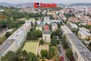 Prodej krásného bytu, klidná lokalita nedaleko centra, 2+1, 60 m², balkon, prostorná šatna, Brno - Štýřice, ulice Strž