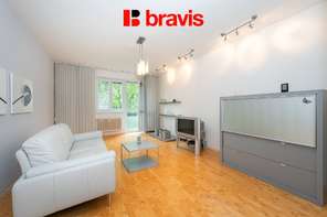 Prodej krásného bytu, klidná lokalita nedaleko centra, 2+1, 60 m², balkon, prostorná šatna, Brno - Štýřice, ulice Strž