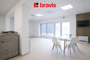Pronájem obchodních prostor s výlohou, 124 m², Kobylnice, ulice U Řempa
