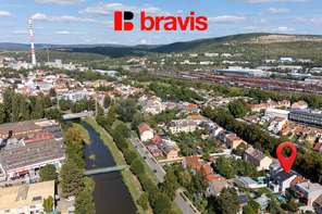 Pronájem rodinného domu, Brno - Maloměřice, ul. Vrbí, novostavba, dvojgaráž, zahrada, nízké provozní náklady
