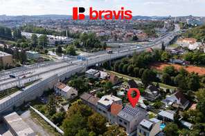 Pronájem rodinného domu, Brno - Maloměřice, ul. Vrbí, novostavba, dvojgaráž, zahrada, nízké provozní náklady
