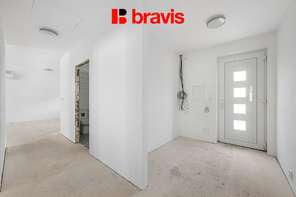 Prodej novostavby 3+kk se zahradou 362 m² ve Vítonicích u Znojma, tepelné čerpadlo, klimatizace