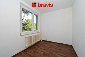 Prodej bytu 3+1 na ulici Gruzínská, Brno - Bohunice, spoustu úložného prostoru, lodžie