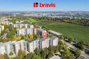 Prodej bytu 3+1 na ulici Gruzínská, Brno - Bohunice, spoustu úložného prostoru, lodžie