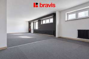Pronájem obchodního prostoru 55 m², ul. Horní, Brno - Štýřice, přízemí, skvělá dostupnost do centra