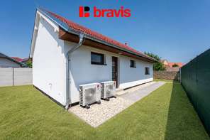 Prodej novostavby 3+kk se zahradou 362 m² ve Vítonicích u Znojma, tepelné čerpadlo, klimatizace
