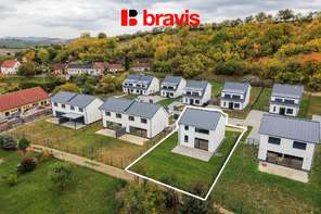Prodej novostavby rodinného domu 107 m², Milonice u Vyškova, zahrada, tepelné čerpadlo, solární panely