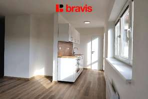 Pronájem bytu 1+kk, Brno - Žebětín, po kompletní rekonstrukci, ul. Kohoutovická