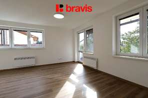 Pronájem bytu 1+kk, Brno - Žebětín, po kompletní rekonstrukci, ul. Kohoutovická