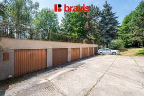 Prodej garáže 15 m² – Brno-Lesná, ulice Studená