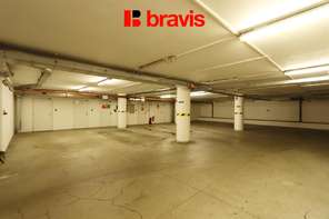 Pronájem obchodních prostor, 277 m², ulice Žerotínova, Vyškov, možnost přestavby, garážové stání