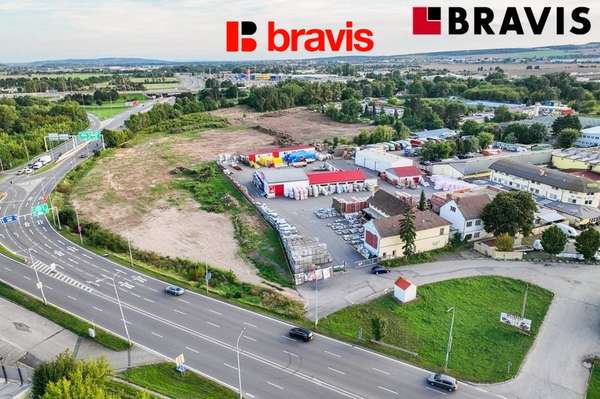 Pronájem lukrativního pozemku 800 m2, u nájezdu na dálnici D1, Brno - Horní Heršpice