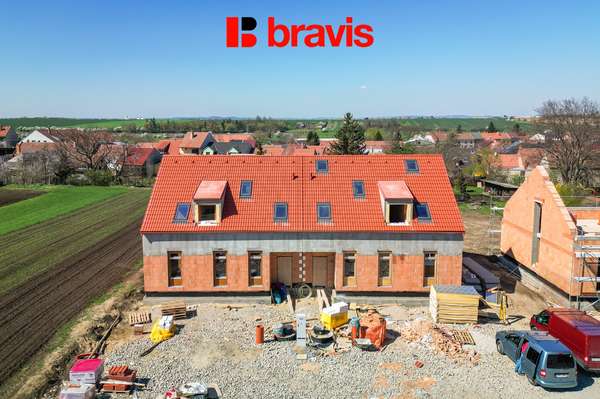 Prodej rodinného domu 6+kk (4), pozemek 509 m2,  v Kobylnicích u Brna, 3x parkovací stání, vysoký standard