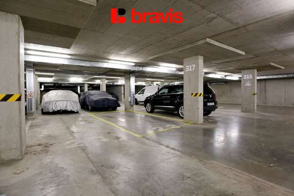 Rent others Garage parking 13 m², Brno - Trnitá