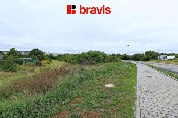 Building plot for sale 1,466 m², Ostopovice, sought-after location
